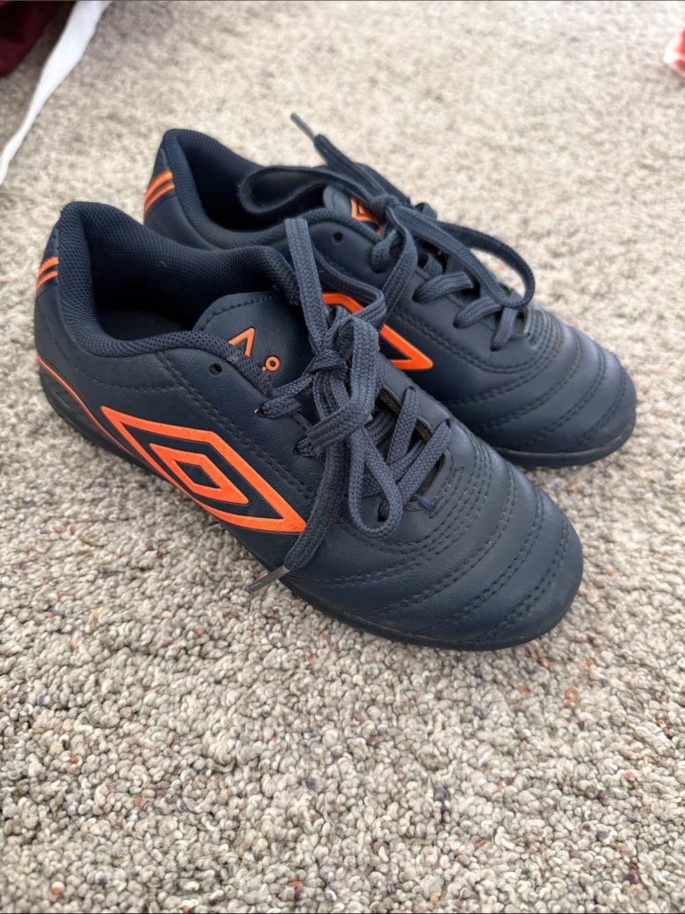 Umbro Classico II Kids Blue and Orange Athletic Shoes Size 13